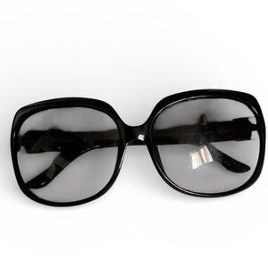 Classic Black Sunglasses